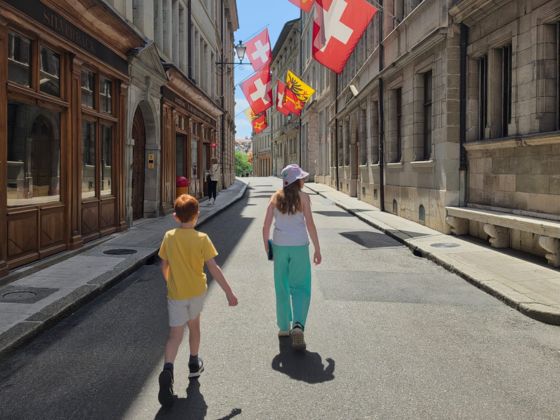 A family on a Hidden City Hunt adventure