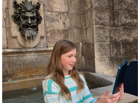 A family on a Hidden City Hunt adventure